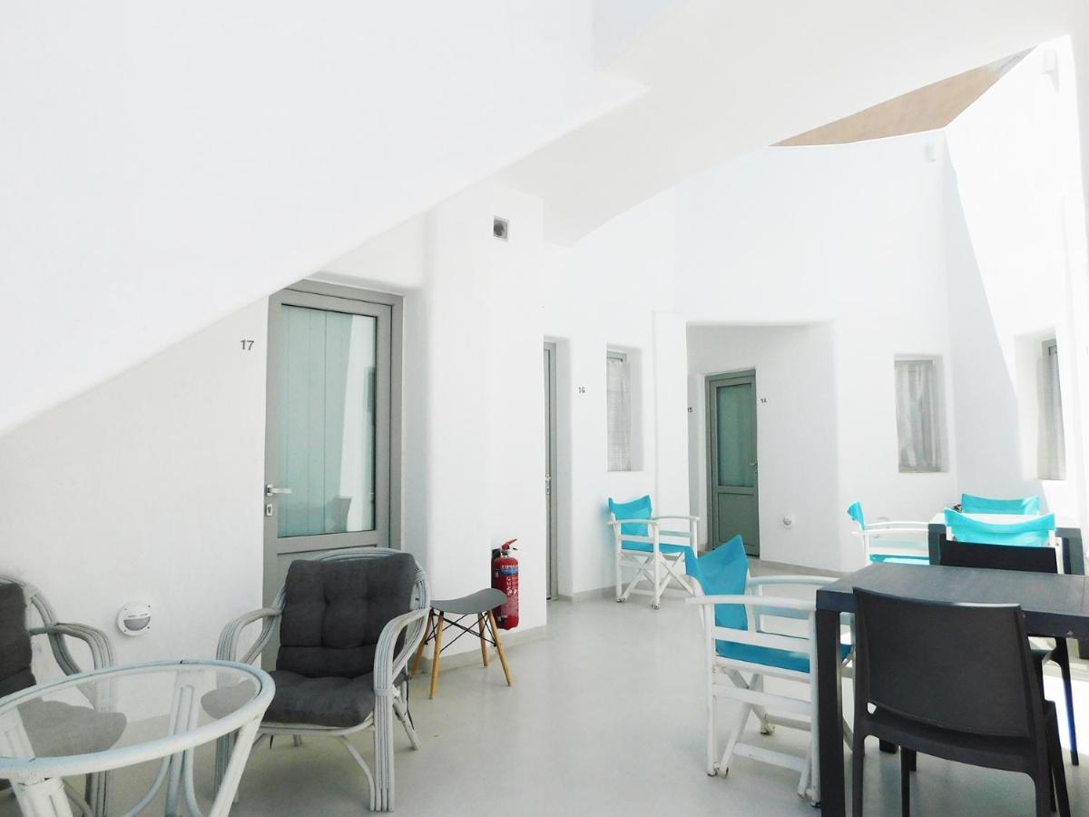 Thera Victory Center Fira  Exterior photo